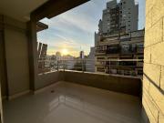 Departamento de 2 ambientes con balcón aterrazado y...