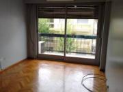 Departamento de 2 ambientes con balcón en Alquiler en Flores