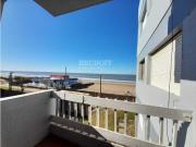 DEPARTAMENTO DE 2 AMBIENTES CON VISTA AL MAR Y COCHERA