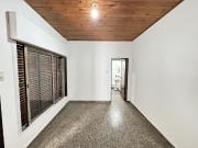 Departamento de 2 ambientes en alquiler en Moron Sur