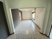 DEPARTAMENTO DE 2 AMBIENTES GRANDES CONTRAFRENTE CON...