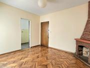 Departamento de 2 ambientes lateral con balcón. Muy luminoso