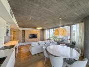 Departamento de 2 dormitorios amoblado con cochera,...