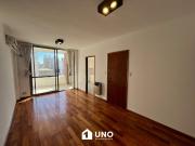 Departamento de 2 dormitorios con doble balcón. Cuenta...