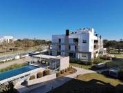 DEPARTAMENTO DE 2 DORMITORIOS Y 2 COCHERAS EN VENTA...