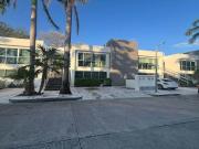Departamento de 2 Recamaras en Renta en Anemonas Playacar