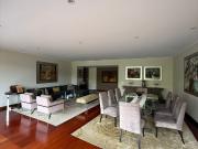 Departamento de 386 m² con Vista a La Calle de 4 Dorm....