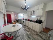 Departamento de 3 amb. amplios en venta en Recoleta