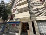 Departamento de 3 ambientes con balcón en alquiler en Flores
