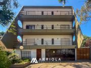 Departamento de 3 ambientes con cochera fija Barrio Alfar