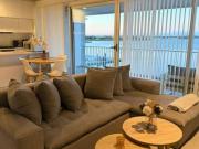 Departamento de 3 ambientes con vista al lago central