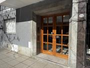 Departamento de 3 ambientes contrafrente, con lavadero,...