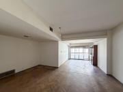 Departamento de 3 dormitorios amplio sobre Peatonal Cordoba