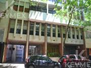 Departamento de 3 dormitorios con cochera en Alquiler