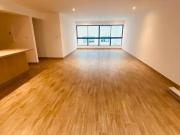 Departamento de 3 dormitorios en Surco límite con...