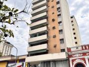Departamento de 3 dormitorios y cochera en VENTA con...