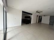 Departamento de 3 recámaras, cuarto de servicio, en PB,...