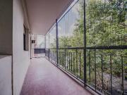 Departamento de 4 ambientes con 2 baños completos y gran...