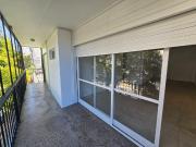 Departamento de 4 Ambientes con Balcón en Alquiler en...