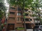 Departamento de 4 ambientes con cochera, dependencia y...