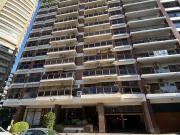 Departamento de 4 ambientes con cochera en