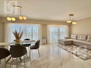 Departamento de 4 ambientes con COCHERA en VENTA