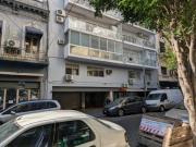 DEPARTAMENTO DE 4 AMBIENTES CON DEPENDENCIA Y COCHERA –...