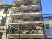Departamento de 4 ambientes en venta. Frente c/ balcón....