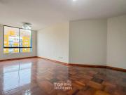 DEPARTAMENTO DE 76M2 EN PISO 7 DE 3 HAB/2 BAÑOS CON 1...