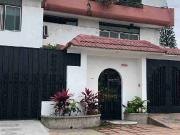 Departamento de Alquiler en Los Ceibos, Calle tercera...