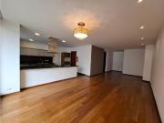 Departamento de Arriendo Quito González Suárez con...