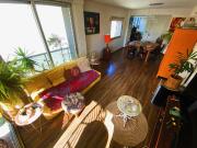 Departamento de categoría con terraza propia, cochera...