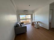 Departamento de dos ambientes en excelente estado