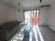 Departamento de dos ambientes en temperley