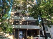 Departamento de dos dormitorios con cochera en 62 entre...