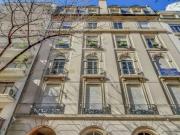 Venta de departamento 5 ambientes con jardín propio en...