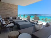 DEPARTAMENTO DE LUJO CON VISTAS PRIVILEGIADAS FRENTE AL MAR