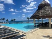 Departamento de Lujo Frente al Mar ? Zona Hotelera...