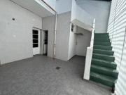 Departamento de pasillo en Abasto para reciclar no PH