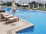 Departamento de playa con piscina en condominio Asia Azul