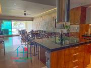 Departamento de playa con vista al mar en la mejor zona...