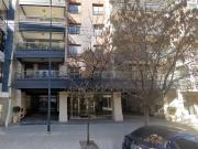 Departamento de tres ambientes con cochera