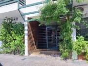Departamento de tres ambientes con Cochera en Venta en...