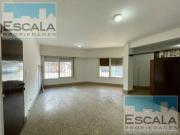 DEPARTAMENTO DE 3 DORMITORIOS EN ALQUILER CON PATIO...