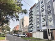 DEPARTAMENTO DE TRES DORMITORIOS EN MIRAFLORES