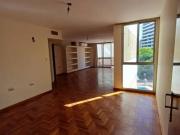 Departamento de tres dormitorios en Venta