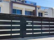 Departamento de tres recámaras en planta baja en la...