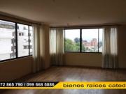 Departamento de venta en Av. Ordoñez Lasso – código:13845