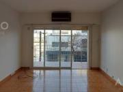 Departamento dos ambientes con balcón en alquiler en...