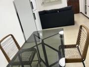 Departamento dos ambientes con balcón en venta. Zona La...